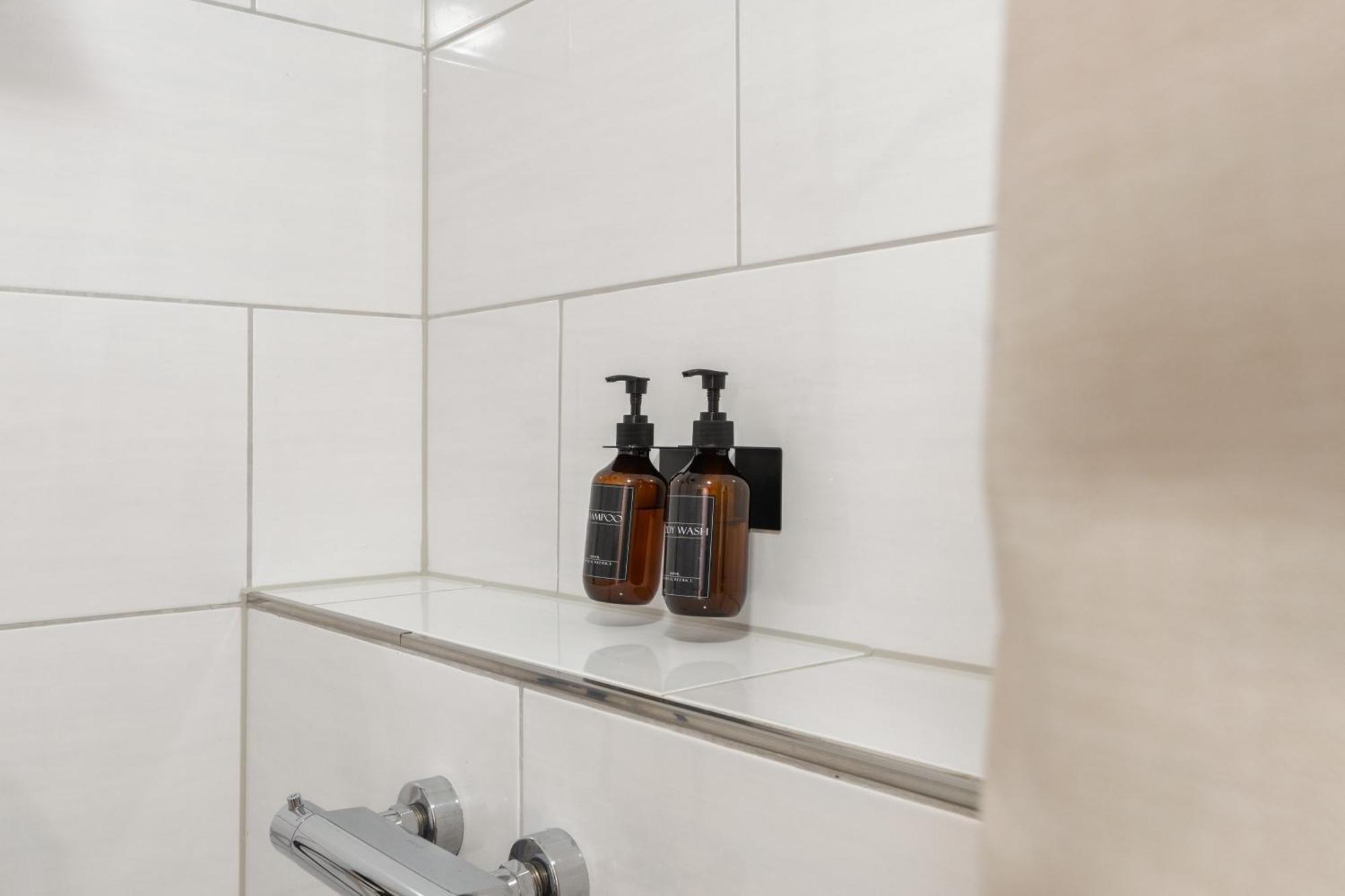 Greenhouse Living Apartment Aurinia - Wandern - Mountainbike Fahren - 4 Minuten Nach Winterberg - 4 Minuten Zur Ruhrquelle - Natur Geniessen - Reisen Mit Hund メーデバッハ エクステリア 写真
