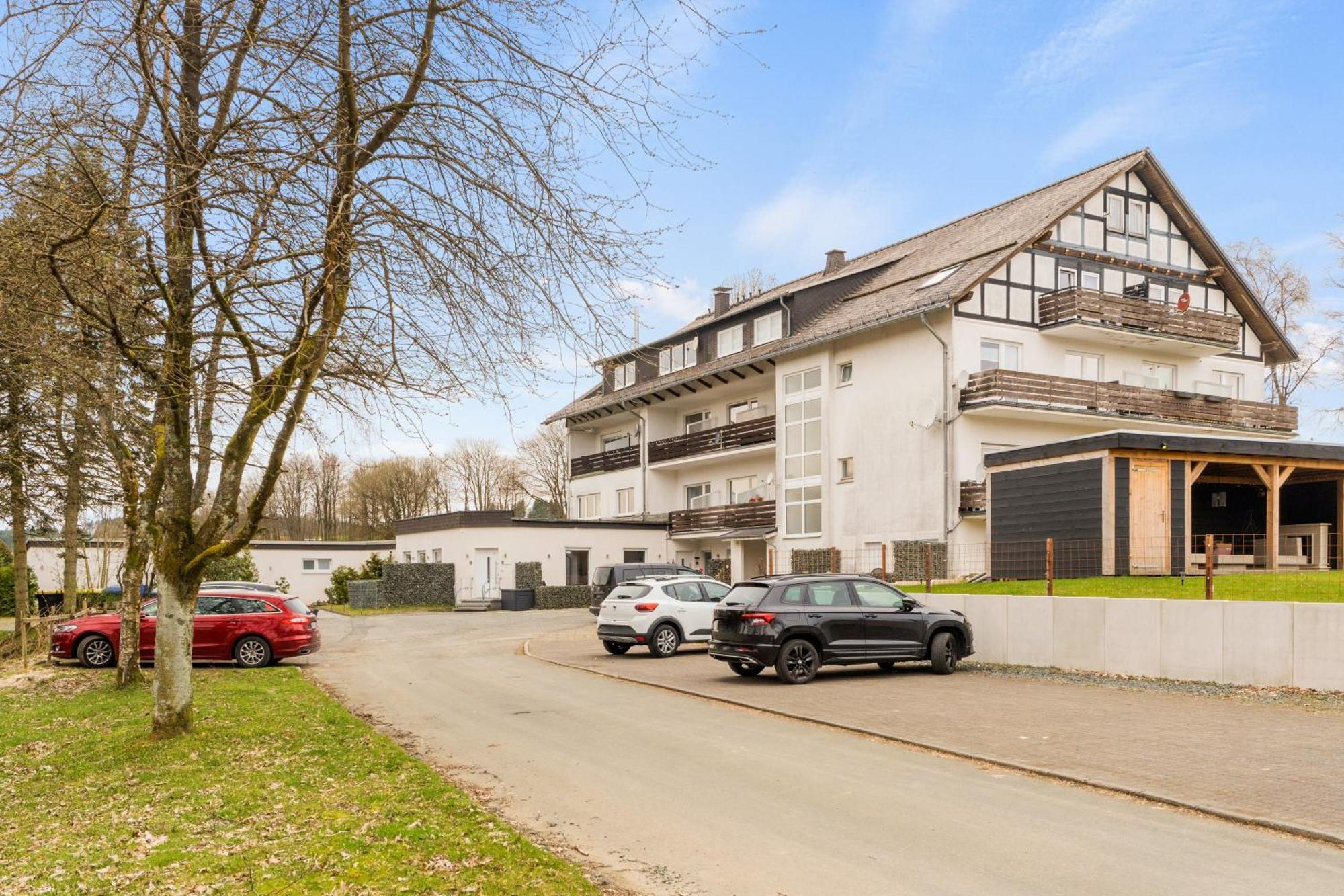 Greenhouse Living Apartment Aurinia - Wandern - Mountainbike Fahren - 4 Minuten Nach Winterberg - 4 Minuten Zur Ruhrquelle - Natur Geniessen - Reisen Mit Hund メーデバッハ エクステリア 写真